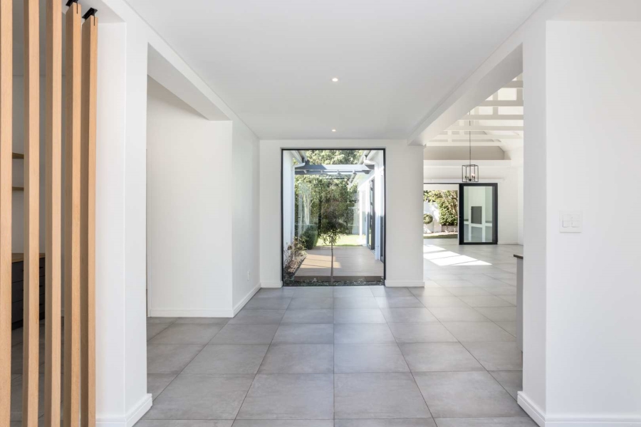 To Let 4 Bedroom Property for Rent in Val De Vie Estate Western Cape
